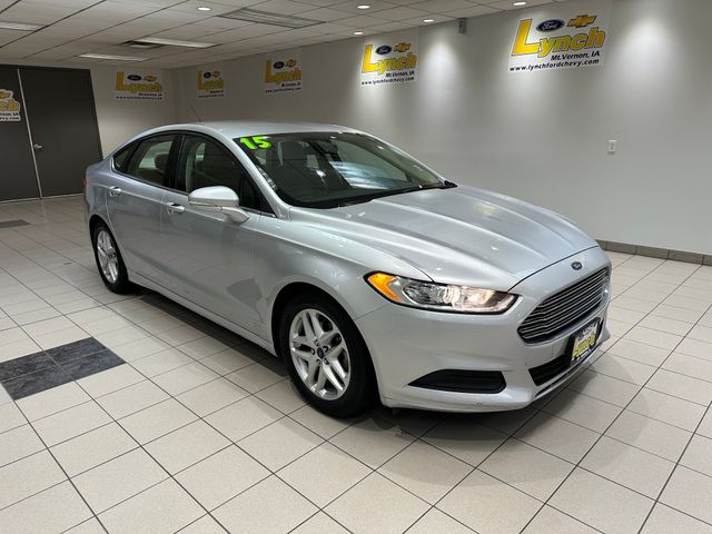 2015 Ford Fusion SE FWD's photo