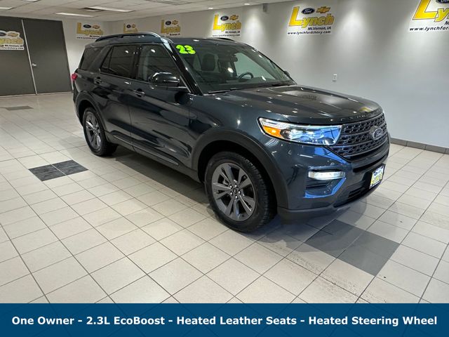 2023 Ford Explorer XLT's photo