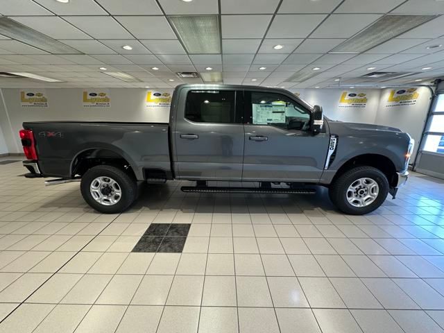 2026 Ford F-250 photo 2