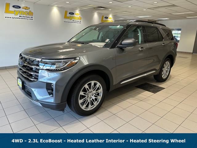 2025 Ford Explorer photo 2