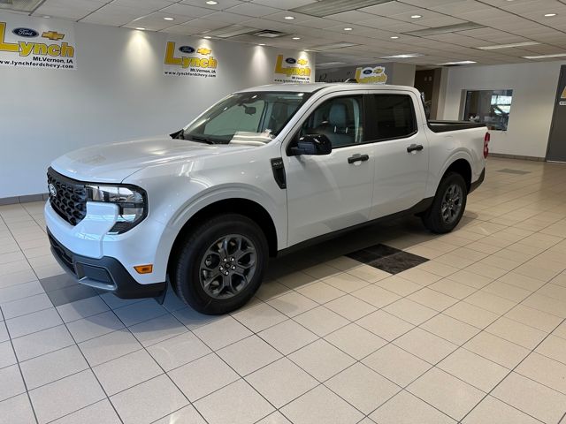 2025 Ford Maverick XLT photo 2