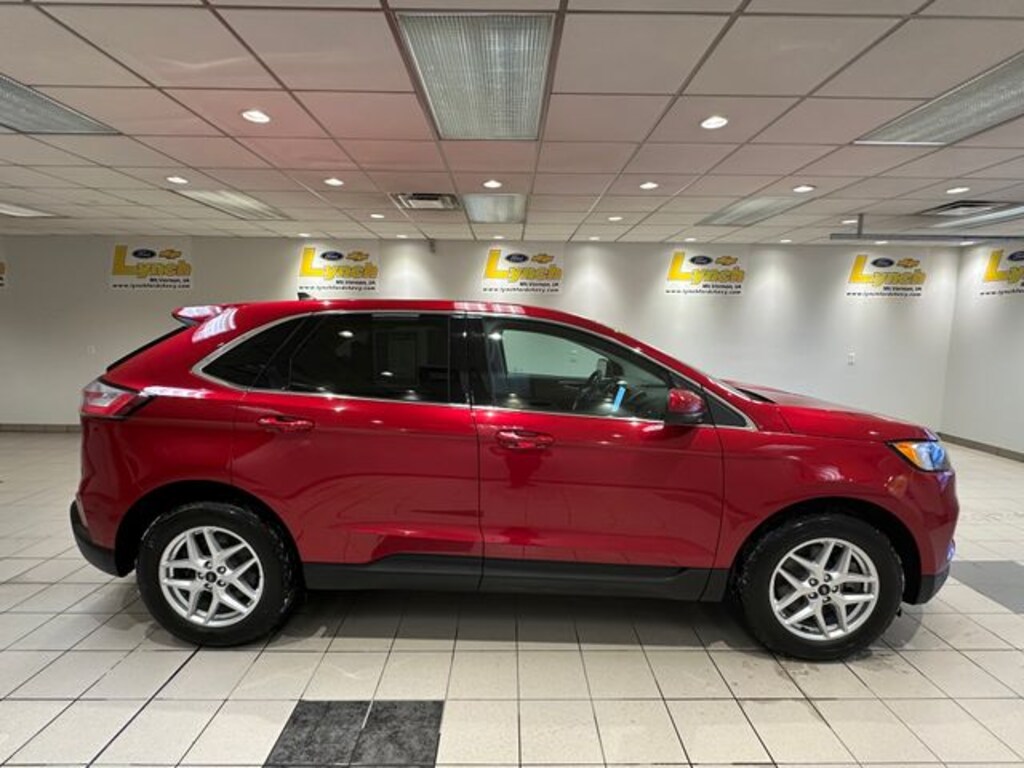 Used 2024 Ford Edge SEL SUV