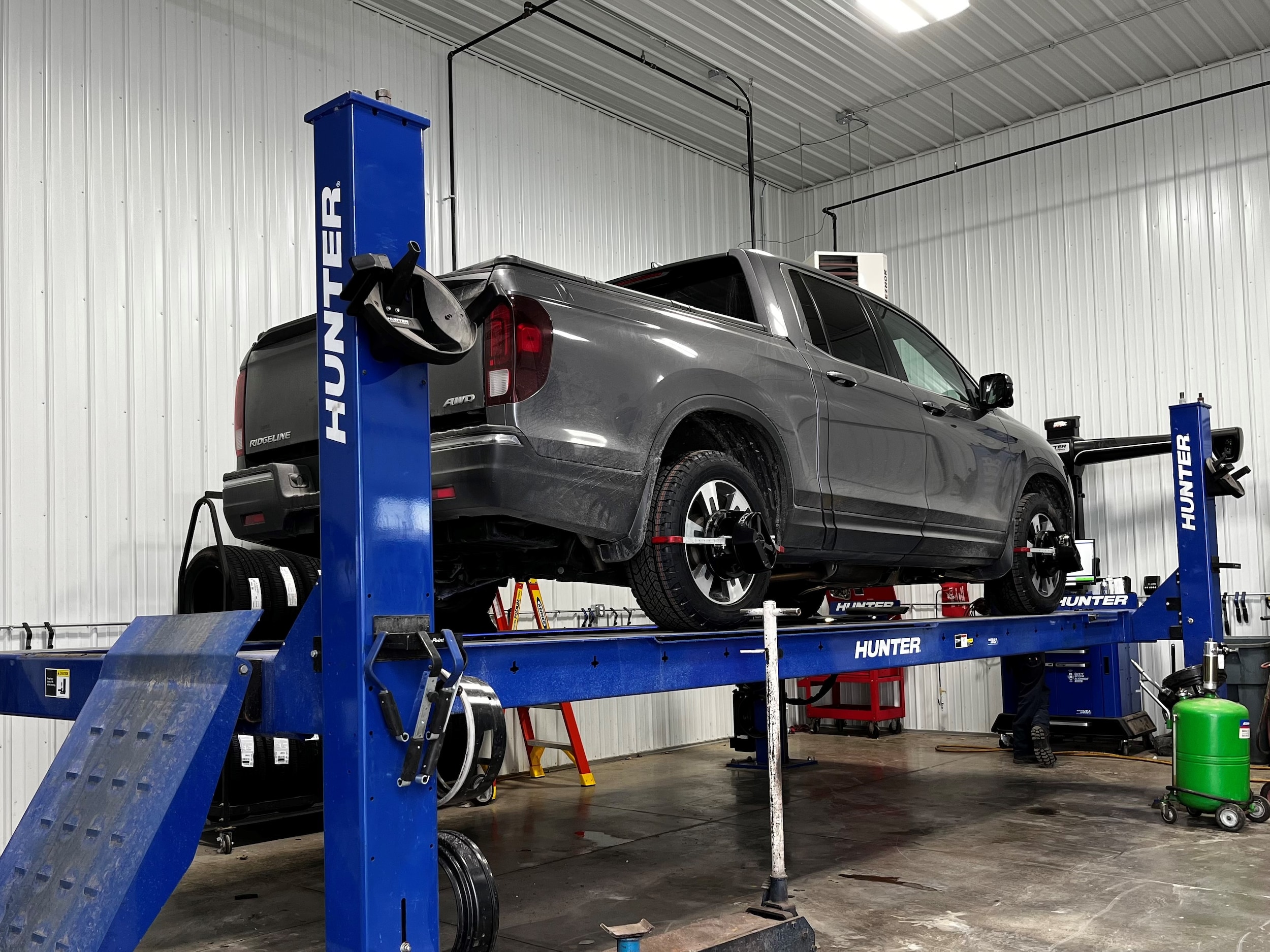 Alignment rack.jpg