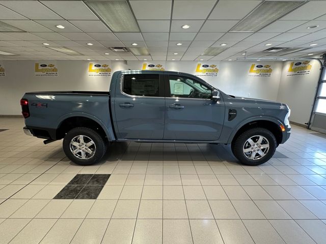 2025 Ford Ranger Lariat photo 3