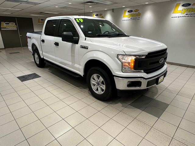 2019 Ford F-150 XL's photo
