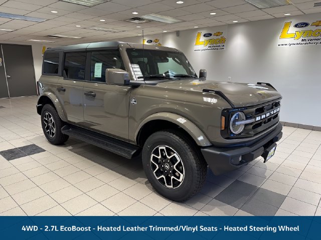 2026 Ford Bronco Outer Banks SUV