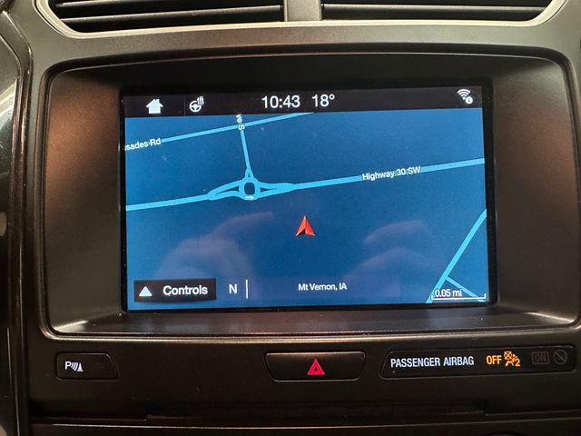 2017 Ford Explorer XLT photo 4