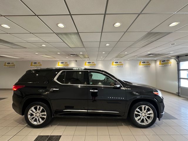 2018 Chevrolet Traverse High Country photo 3
