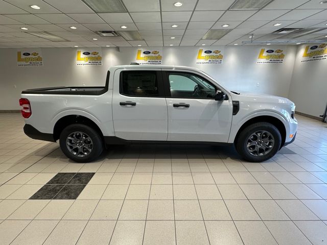 2025 Ford Maverick XLT photo 3