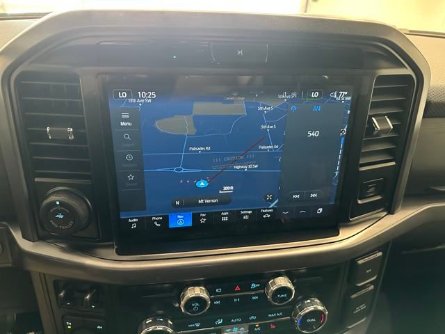 2025 Ford F-150 XLT photo 4