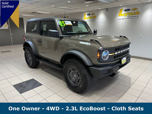 2025 Ford Bronco Base 4x4's photo