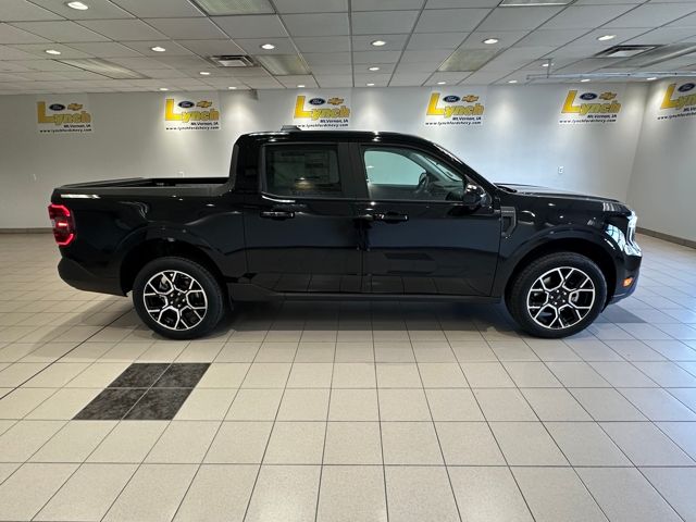 2025 Ford Maverick Lariat photo 3