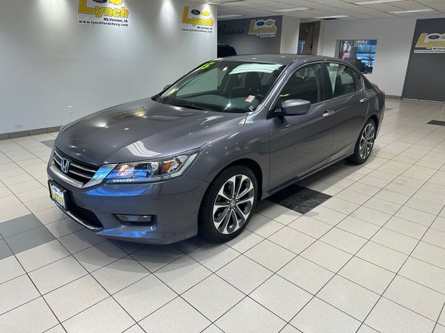 Used 2015 Honda Accord Sport with VIN 1HGCR2F53FA022094 for sale in Mount Vernon, IA