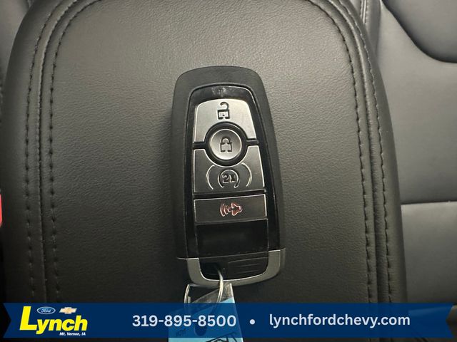2025 Ford Maverick Lariat - Photo 16