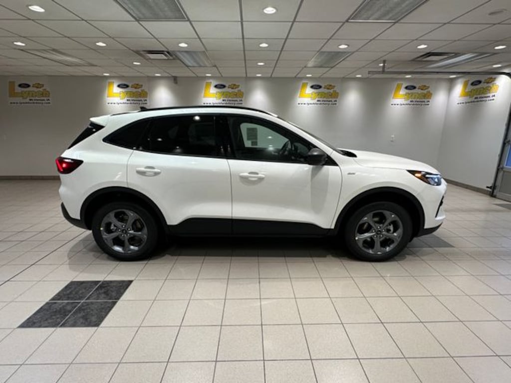 New 2026 Ford Escape ST-Line SUV