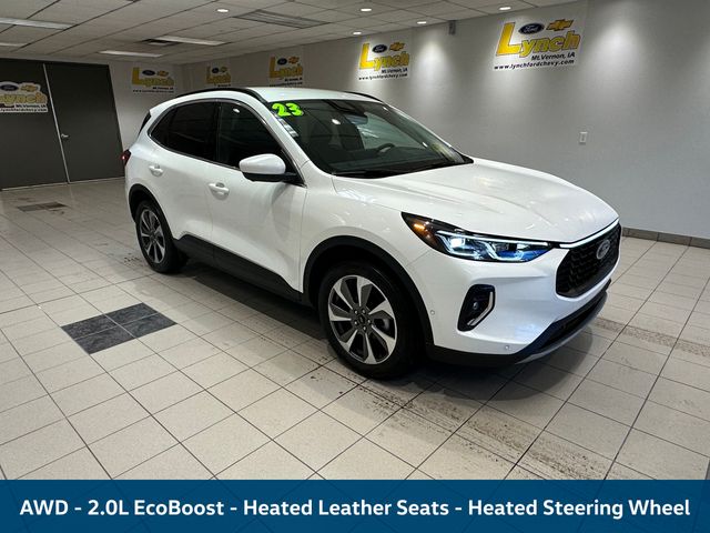 2023 Ford Escape Platinum's photo