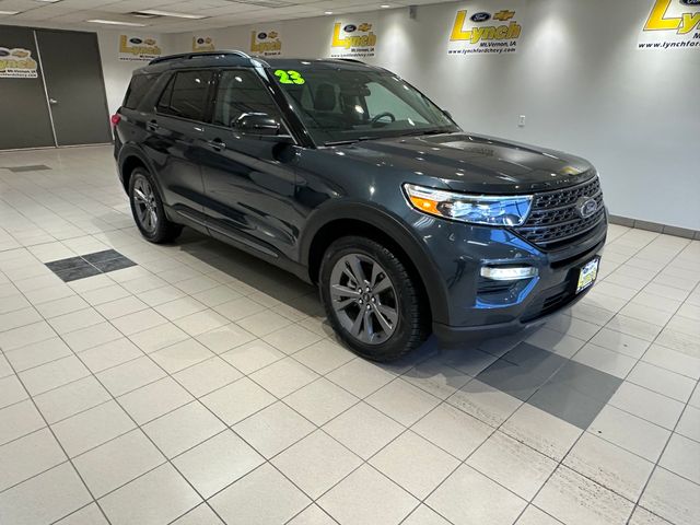 2023 Ford Explorer XLT's photo