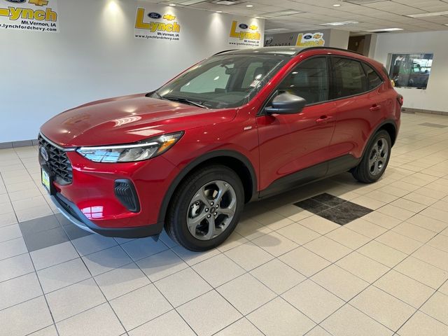 2025 Ford Escape ST-Line photo 2
