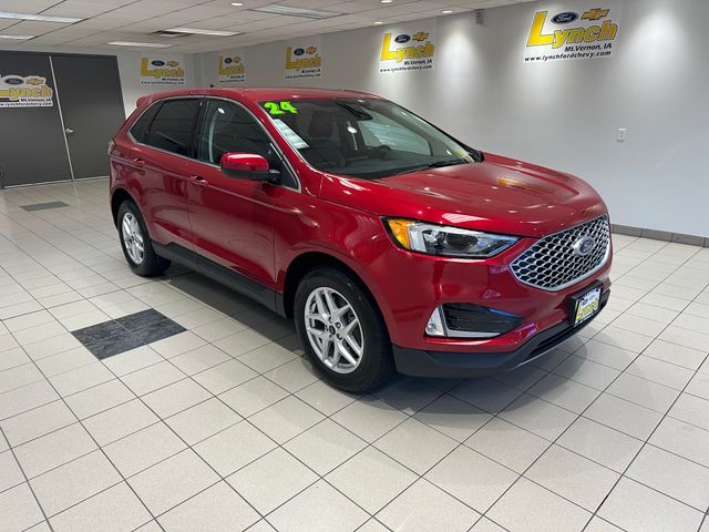 2024 Ford Edge SEL AWD's photo