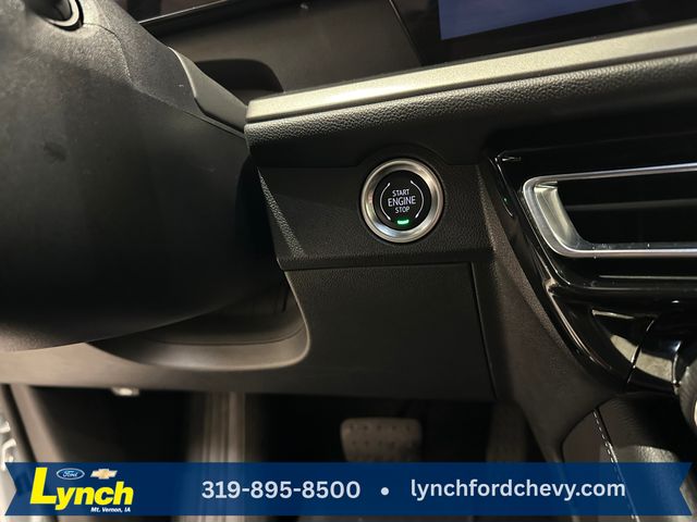 2025 Chevrolet Traverse LT - Photo 15