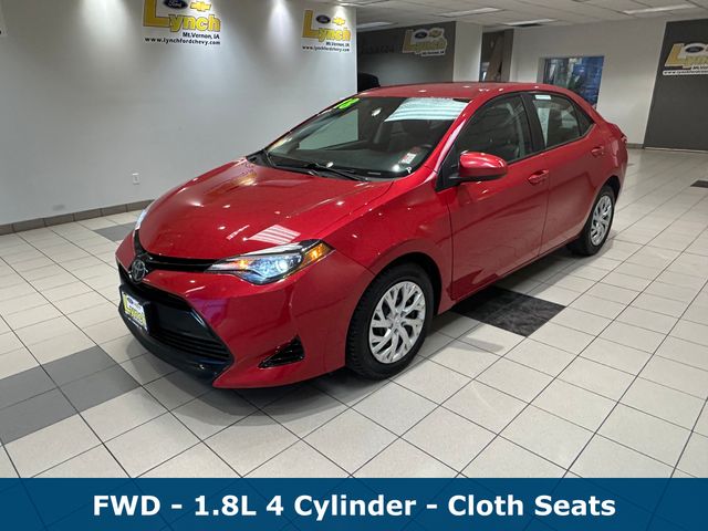 Used 2018 Toyota Corolla LE with VIN 2T1BURHE6JC059613 for sale in Mount Vernon, IA