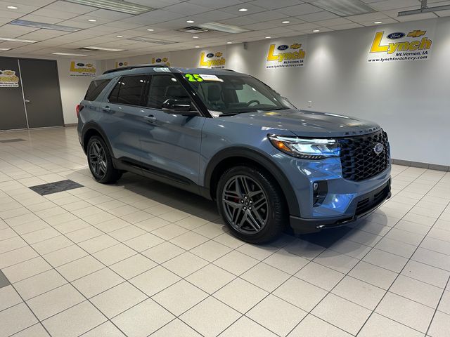 2025 Ford Explorer ST 4WD (PL535)'s photo