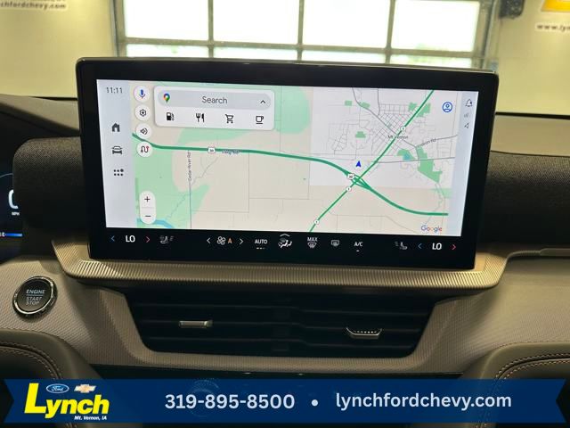 2025 Ford Explorer photo 4