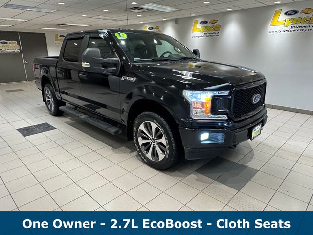 2019 Ford F-150 XL's photo