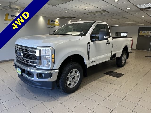 2025 Ford F-250 photo 2