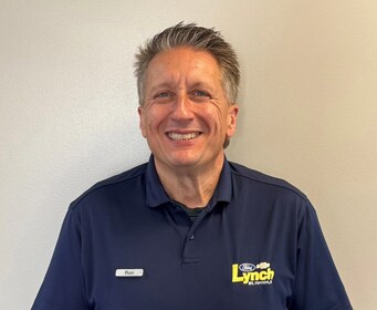 Staff member Ron Noble from ID_fdde31f68bb0
