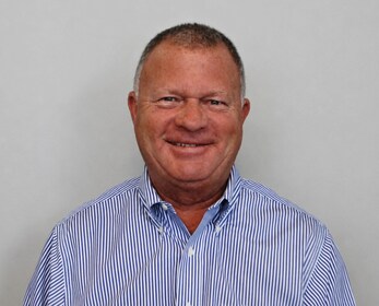 Staff member Dan Lynch from ID_9d664782d147