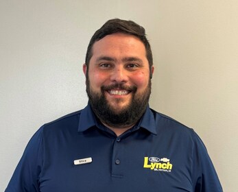 Staff member Mike Jones from ID_58f0ad09b8a9