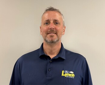 Staff member Eric Gendreau from ID_58f0ad09b8a9