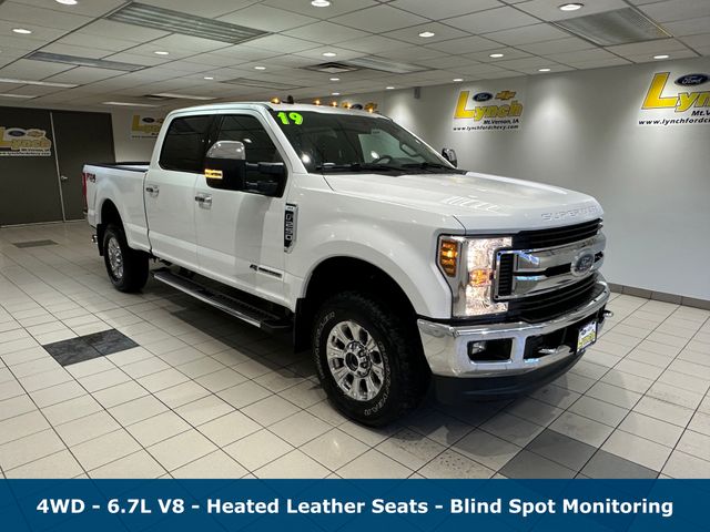 2019 Ford F-250 XLT 4x4 Crew Cab 6-3/4' Box's photo
