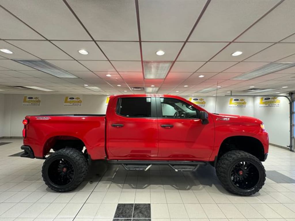 Used 2019 Chevrolet Silverado 1500 Custom Trail Boss Truck Crew Cab