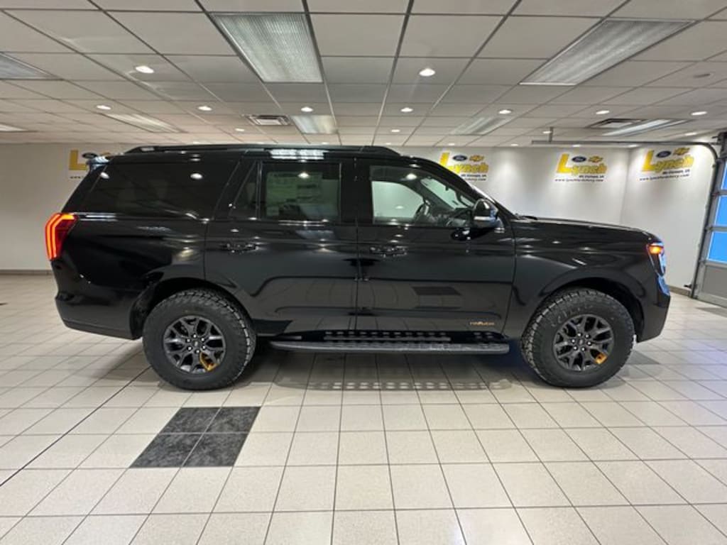 New 2025 Ford Expedition Tremor SUV