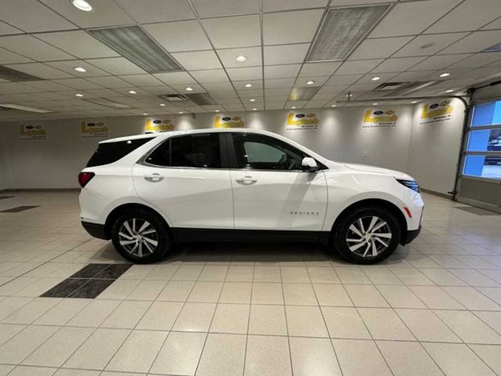 Used 2024 Chevrolet Equinox LT SUV