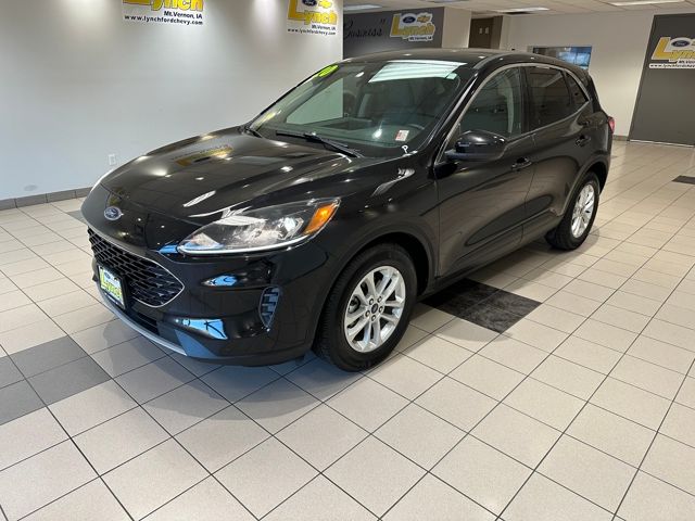 2020 Ford Escape SE photo 2
