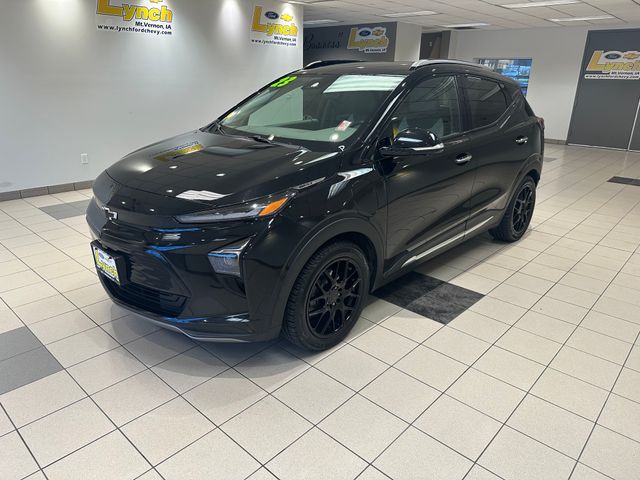 Used 2023 Chevrolet Bolt EUV Premier with VIN 1G1FZ6S04P4117267 for sale in Mount Vernon, IA