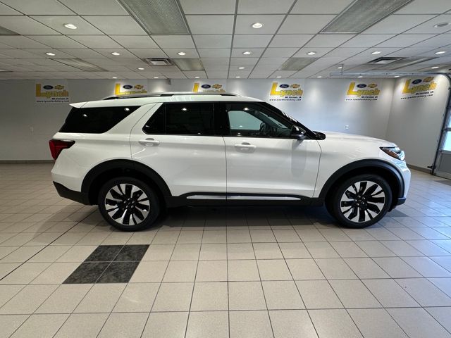 2025 Ford Explorer Platinum photo 2