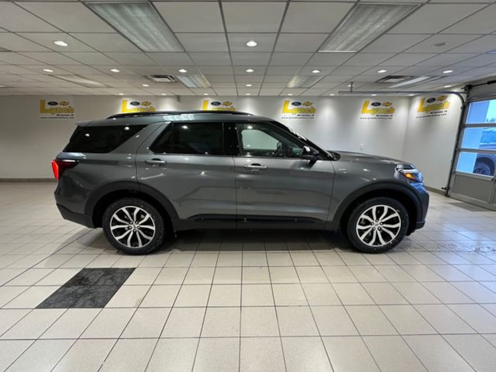 New 2026 Ford Explorer ST-Line SUV