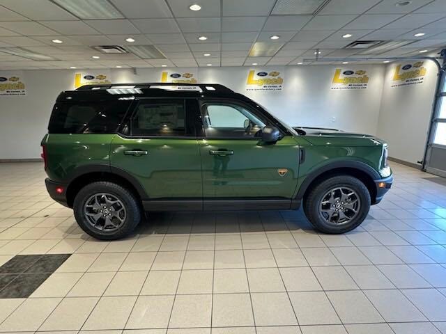 2024 Ford Bronco Sport Badlands photo 3