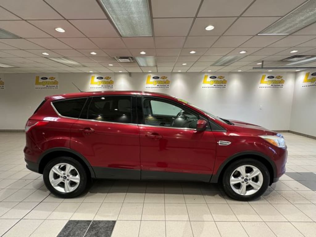 Used 2016 Ford Escape SE SUV