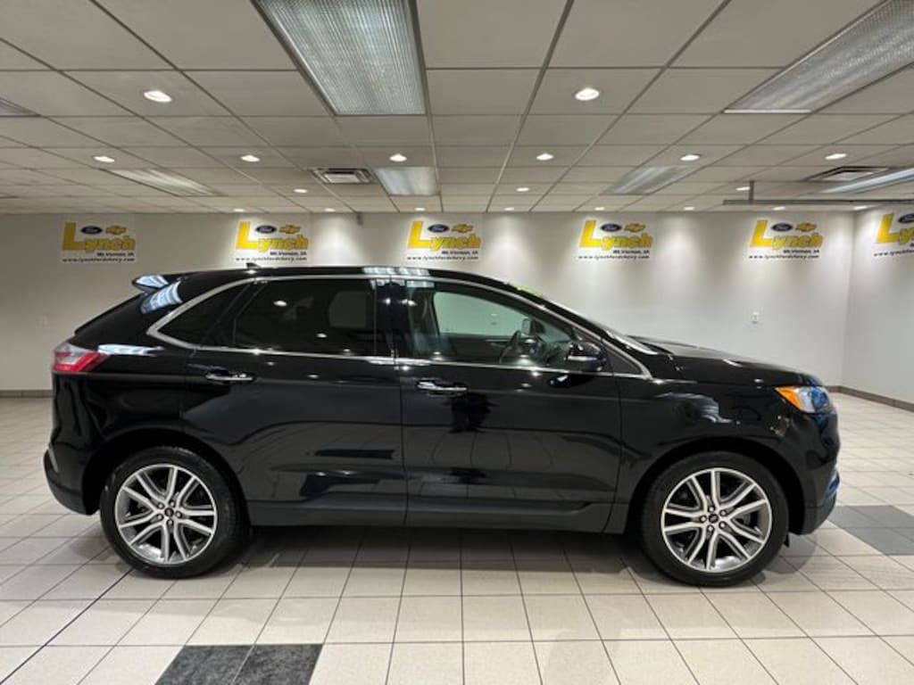 Used 2024 Ford Edge Titanium SUV