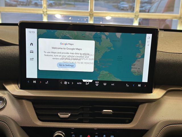 2026 Ford Explorer photo 3