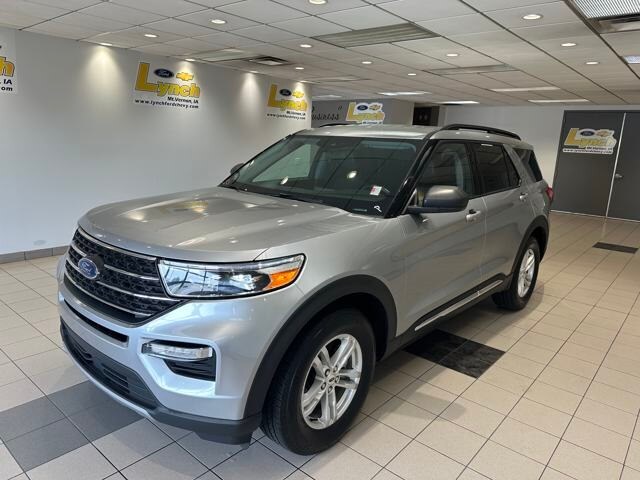 2022 Ford Explorer XLT photo 2