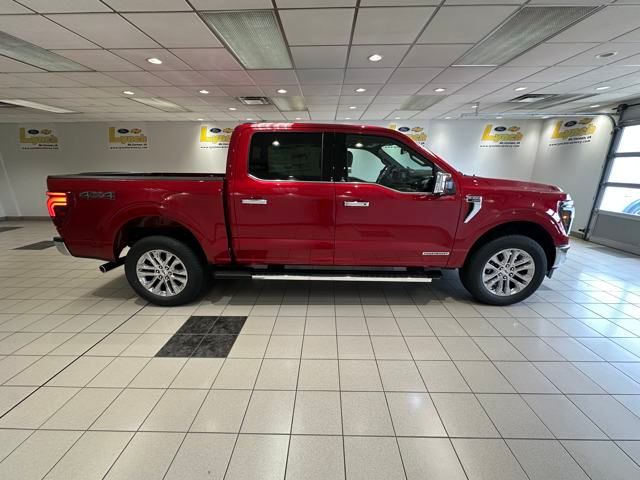 2025 Ford F-150 Lariat photo 3