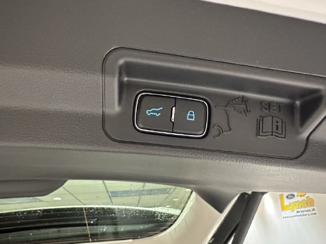 2026 Ford Explorer Active - Photo 17