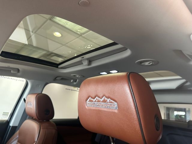 2018 Chevrolet Traverse High Country photo 4
