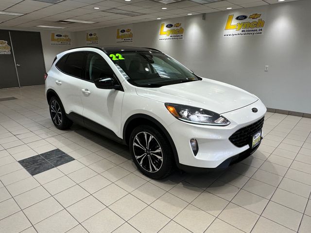 2022 Ford Escape SEL's photo